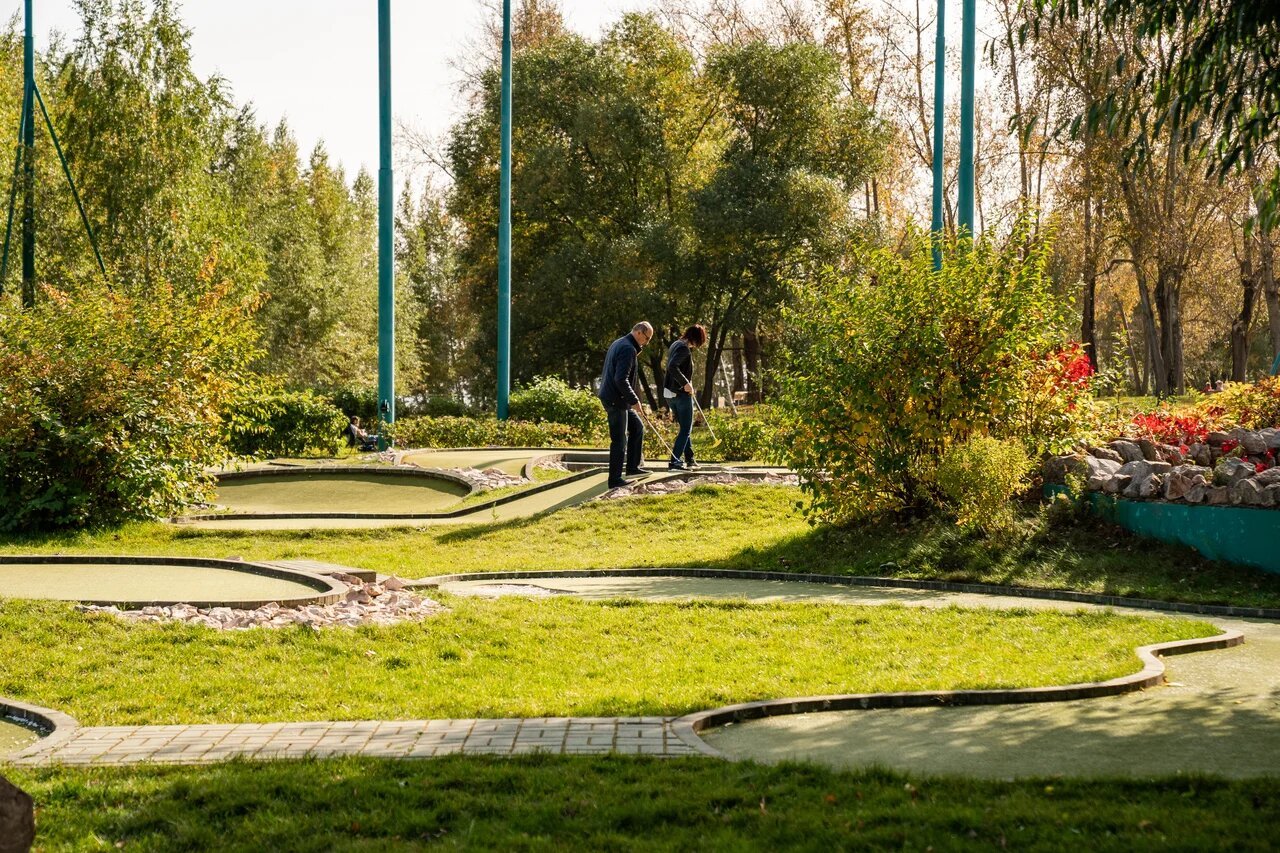 Панорама набережной парка